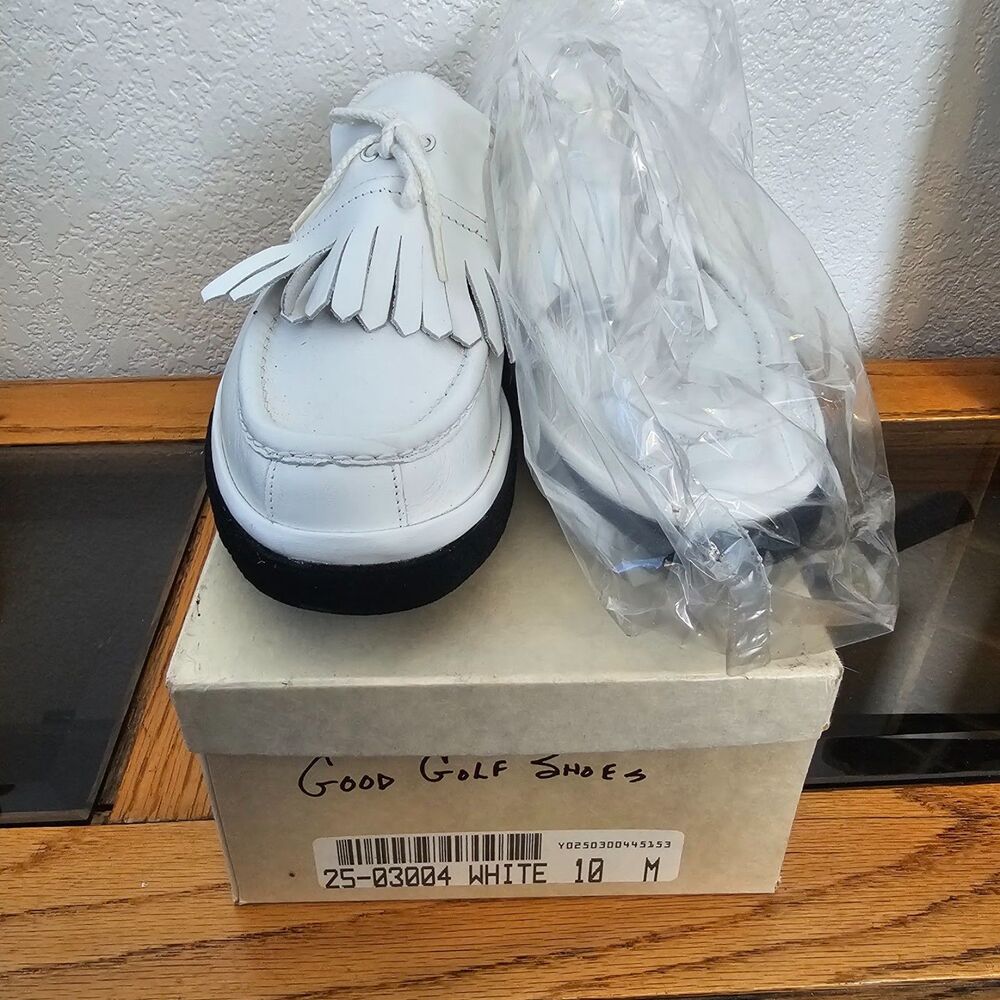 Lady FootJoy vintage white leather kiltie golf shoes nos spikes 10 M box